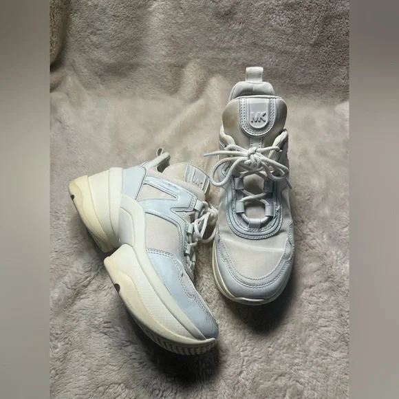 Michael Michael Kors Women's Olympia Logo Chunky Platform Size 6 - Picture 1 of 7